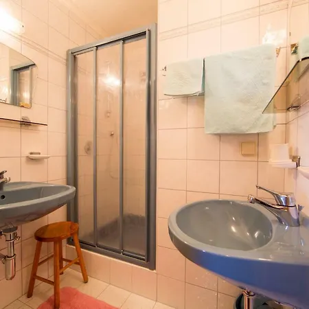 Haus Diana Apartment *