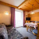 Haus Diana Apartment *